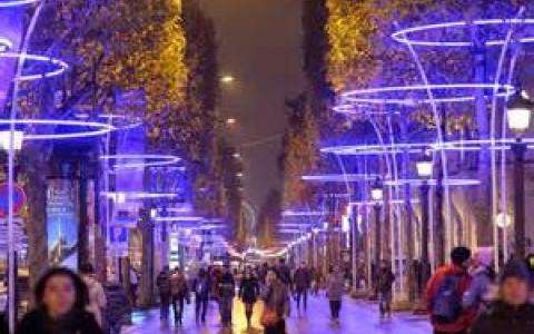 Où faire son shopping de Noël à Paris ?