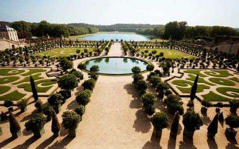Guided Tour in Versailles from Paris